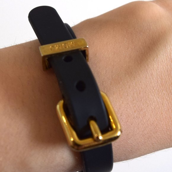 Marc by Marc Jacobs Black Silicon Rubber Belt Buckle Bracelet - Picture 2 of 5